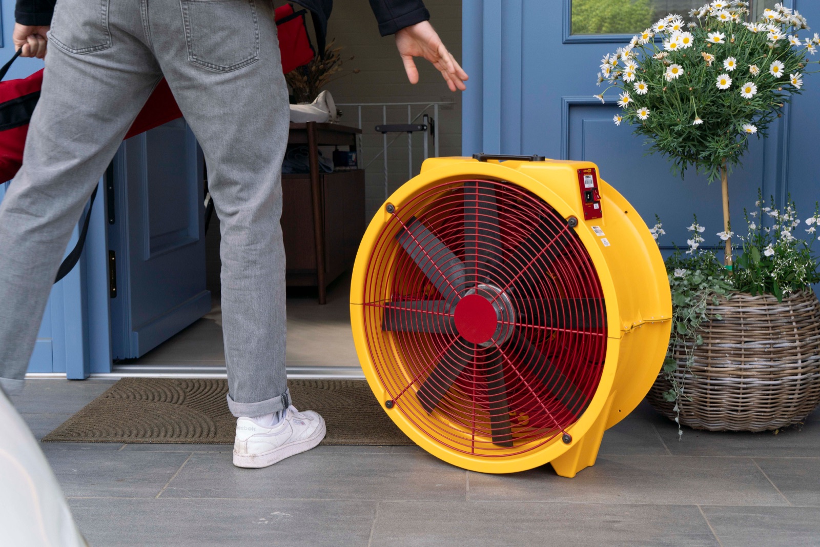 Blower-Door-Messung an der Gebäudehülle